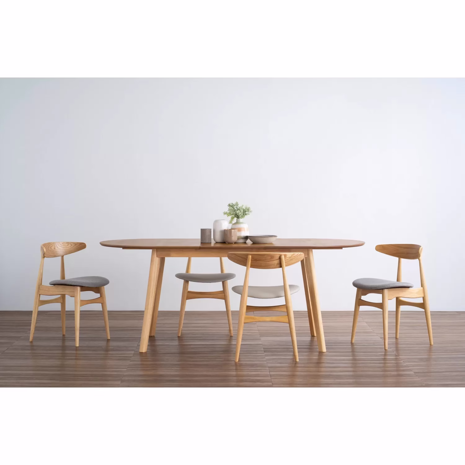 Werner Extension Dining Table - Image 17