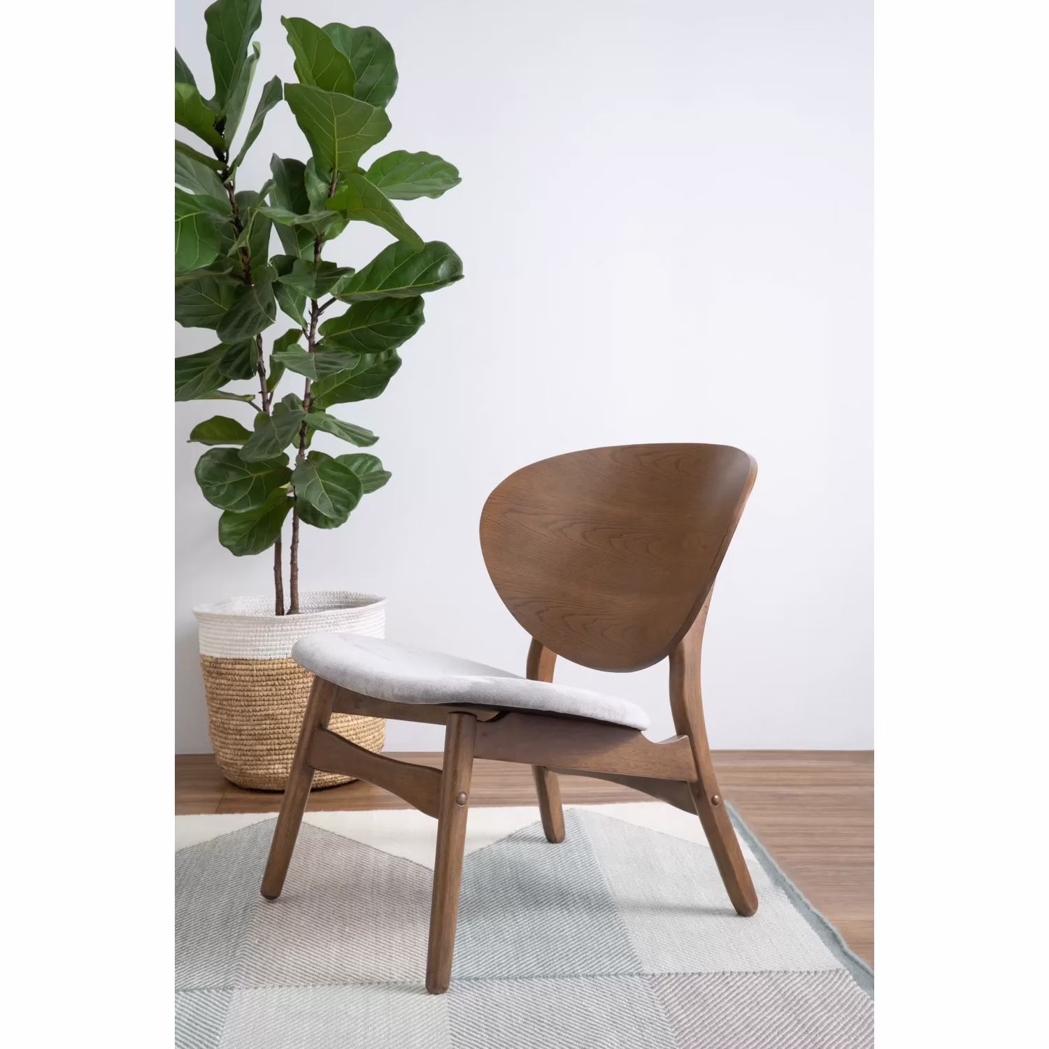 Polara Lounge Chair - Image 9